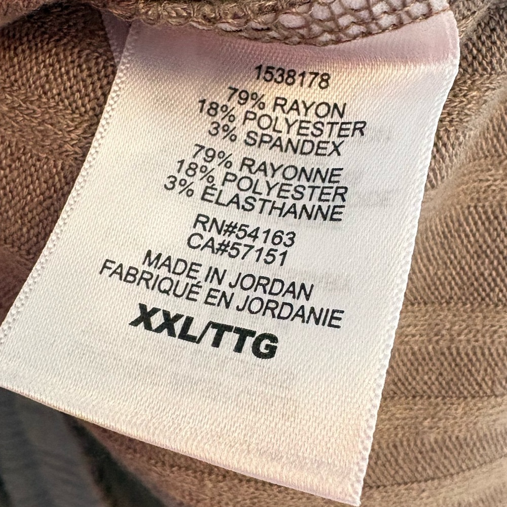 Andrew Marc Beige Ribbed Knit Sweater - Picture 5 of 6